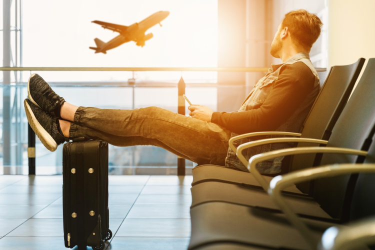 Viaggiare in aereo nel 2021: Mito o realtà?